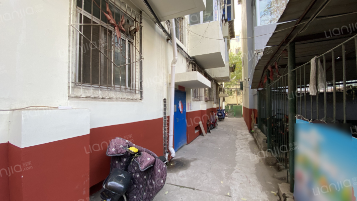 新民三条人事厅宿舍外景图