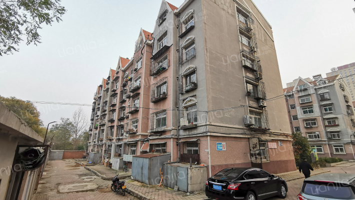 纺苑小区外景图