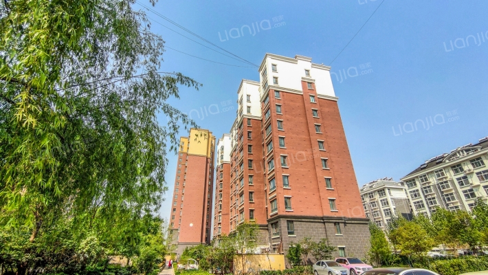 弘盛現代城外景图