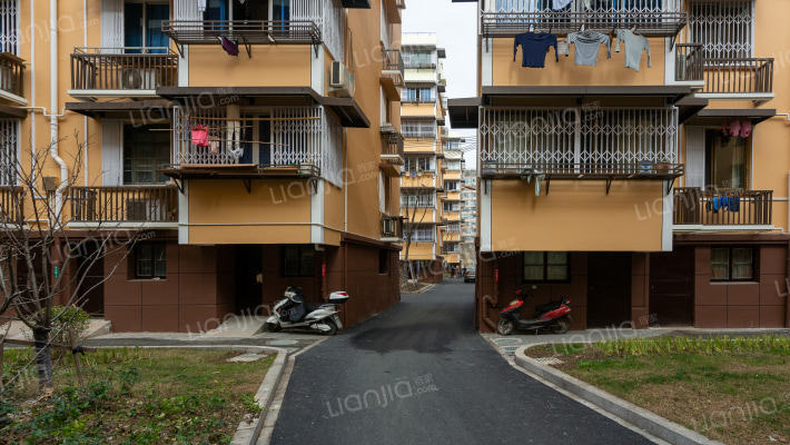 西横河新村三区外景图