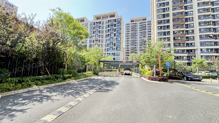 兰亭珑悦花园外景图