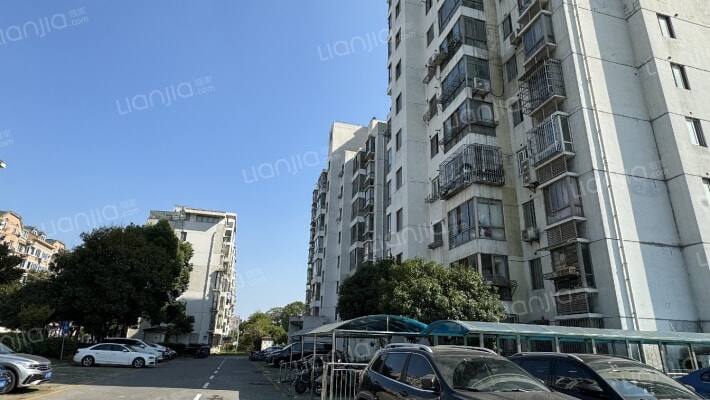 龙安佳苑外景图