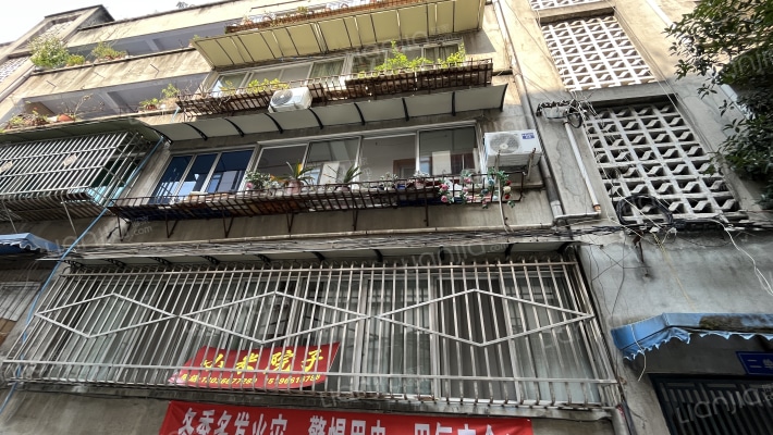 建设路204号外景图