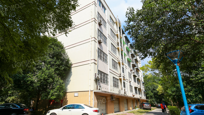 绿城小区外景图