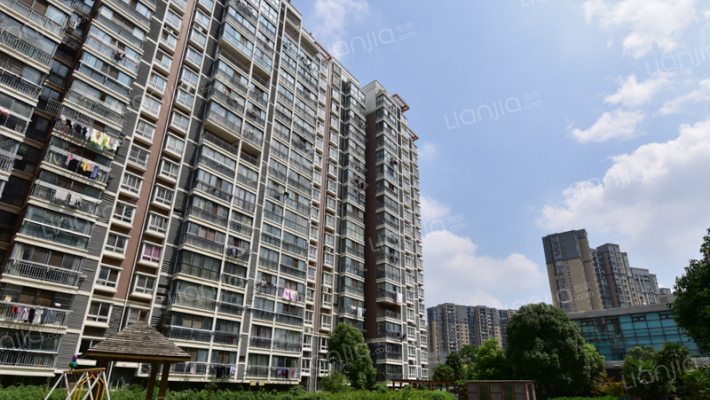 棕榈泉广场公寓外景图