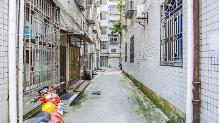 安盛小区外景图