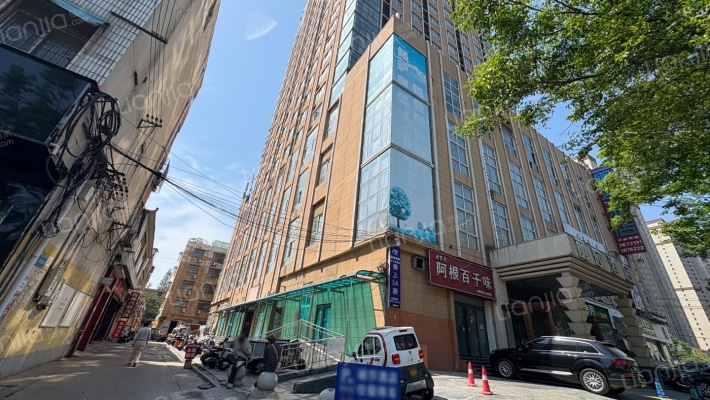 新世界大厦外景图