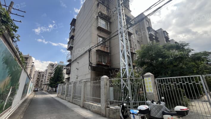 石家巷10号院外景图