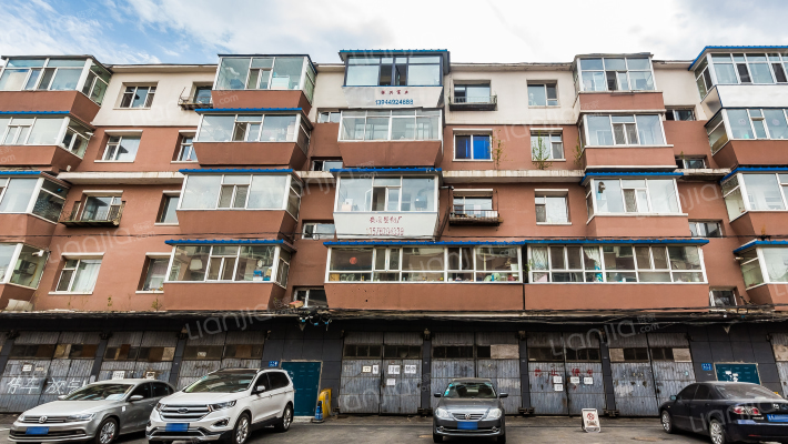 清华小区外景图