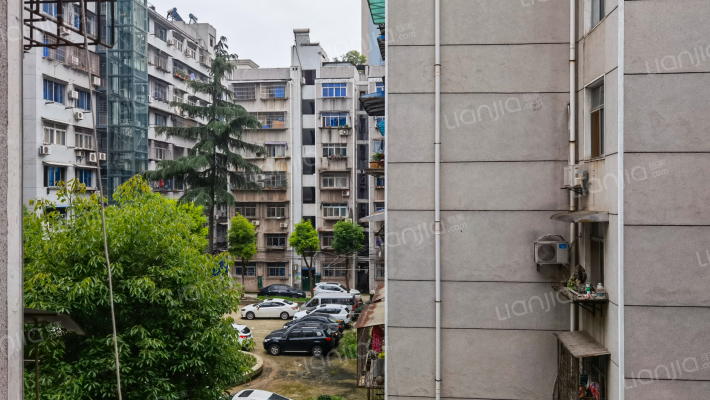 电建小区外景图