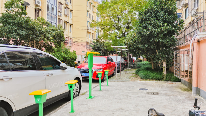 绿星小区外景图