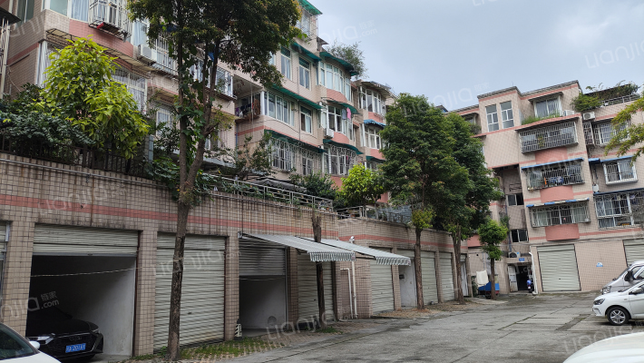 学府嘉苑小区外景图