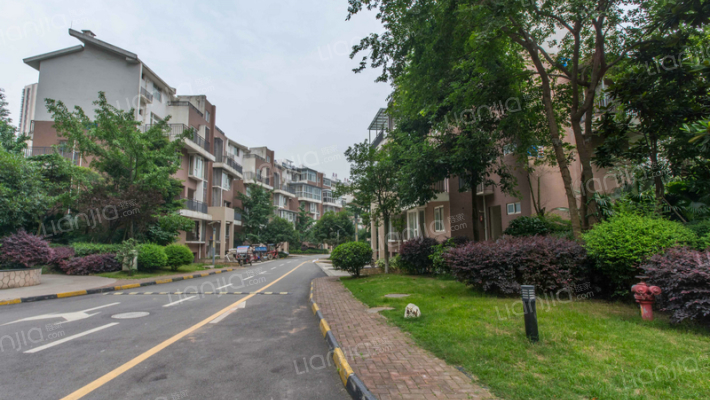 家益欣城外景图