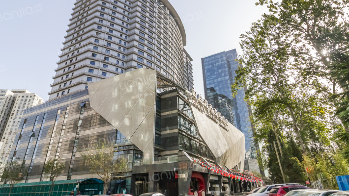 华龙大厦外景图