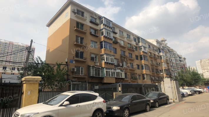 光荣东小区外景图