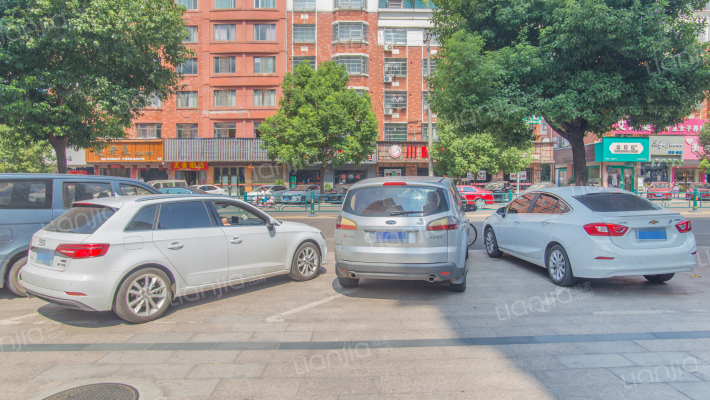 中顺国际外景图
