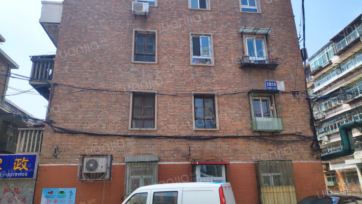 文貌大街外景图