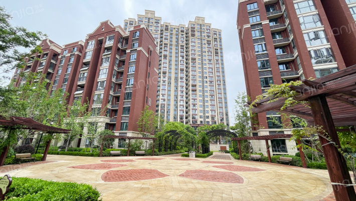 平安御苑外景图