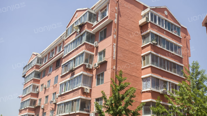 马栏广场东外景图