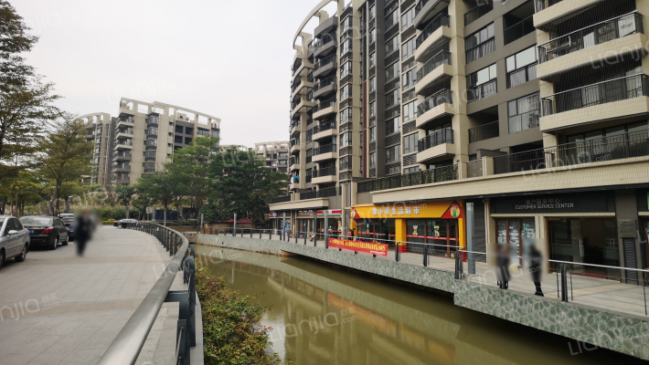 广佛新世界外景图