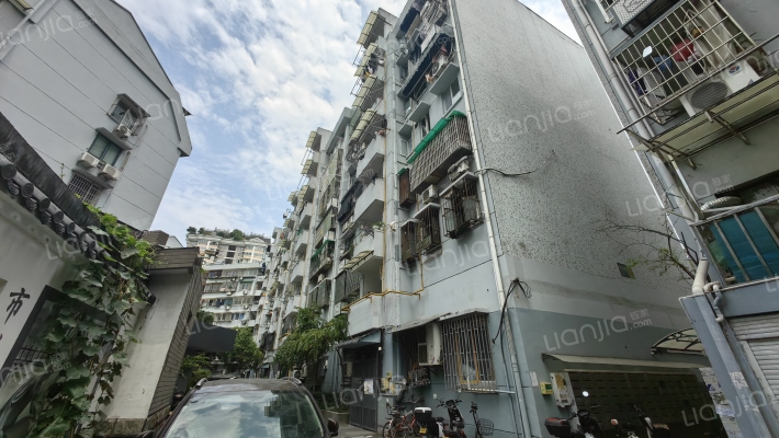 中山北路143号外景图