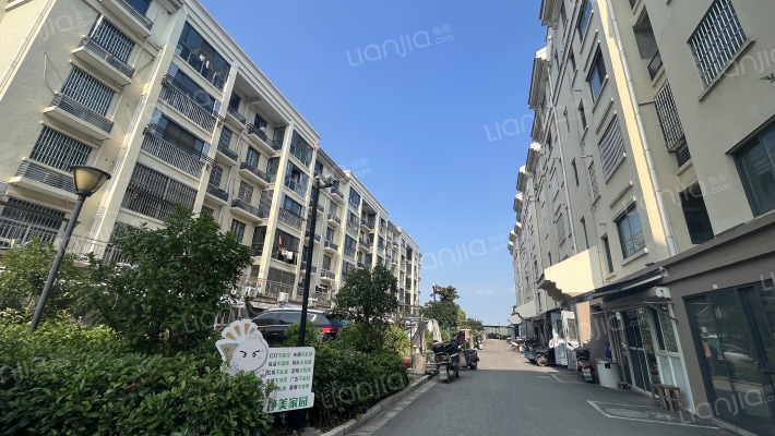 石瑾二村外景图