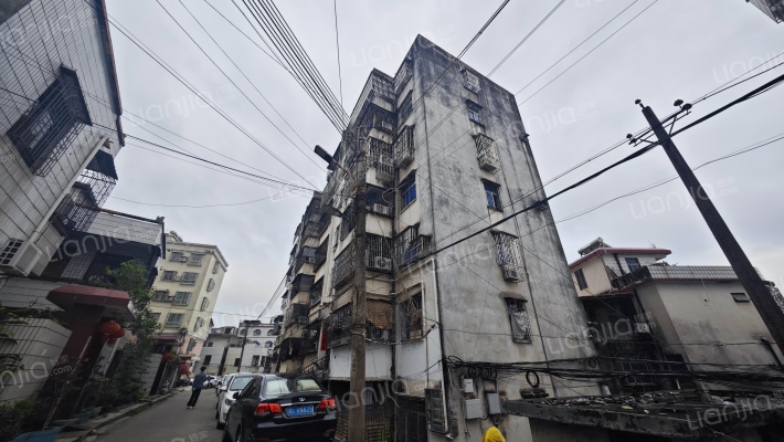 营盘山南二巷外景图