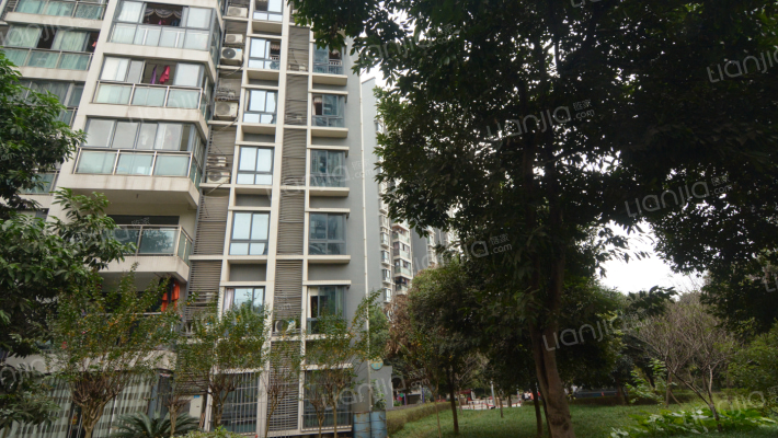 香堤花径外景图