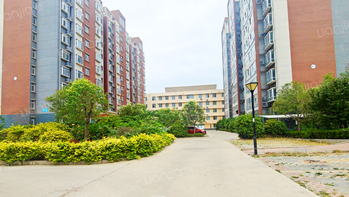 早安倾城居外景图