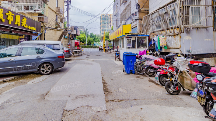 水西门外大街外景图