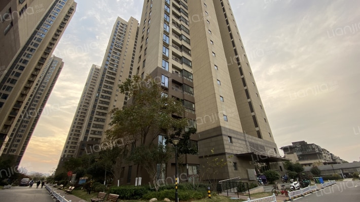 联投半岛外景图