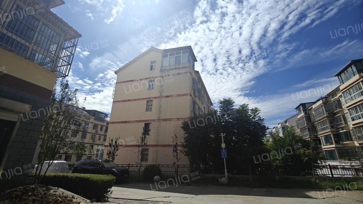 山澜乡韵外景图