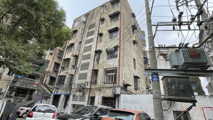 清河路商住楼外景图