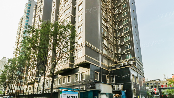 新科大厦外景图