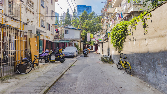 小王府园外景图