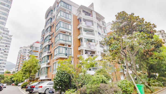 晨沐花园外景图