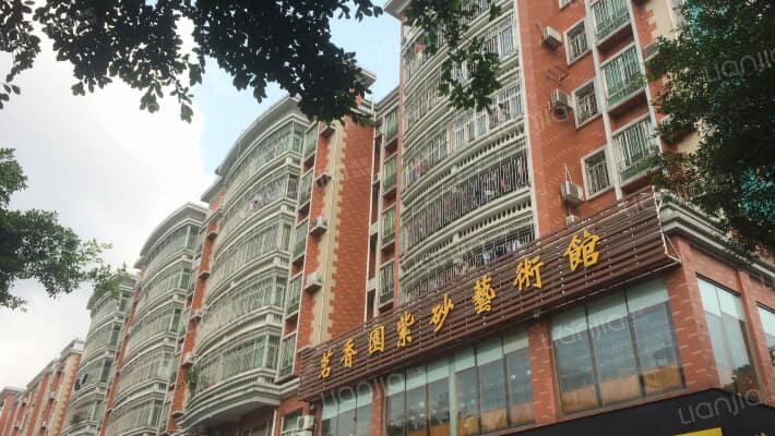 名街花园外景图