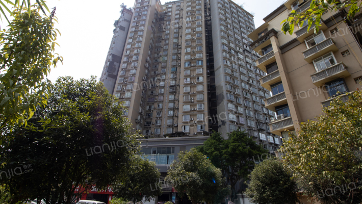 建宇大厦外景图