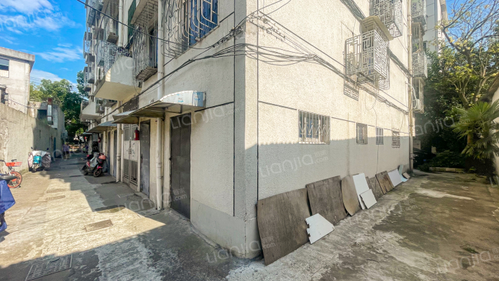 庄桥大街7弄6号外景图