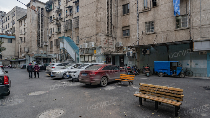 健康路住宅区外景图