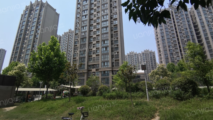 绿博二号安置区六号院外景图