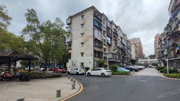 槟榔东里双号区外景图