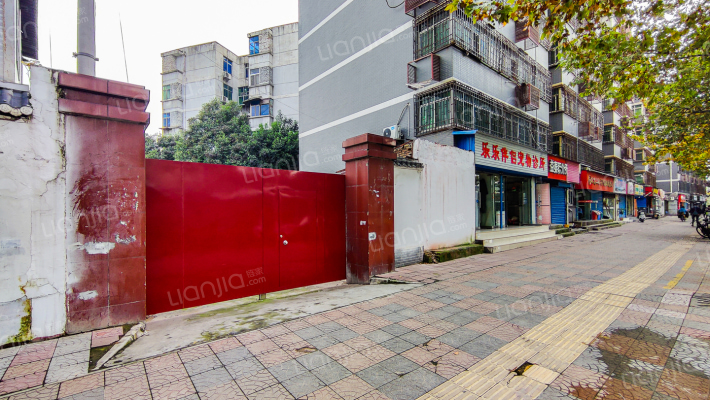 西安市公交一公司4号家属院外景图