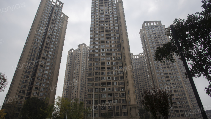 万科城三期外景图