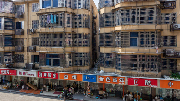 华清住商外景图