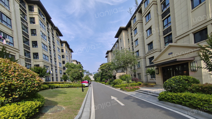 远洋风景名邸外景图