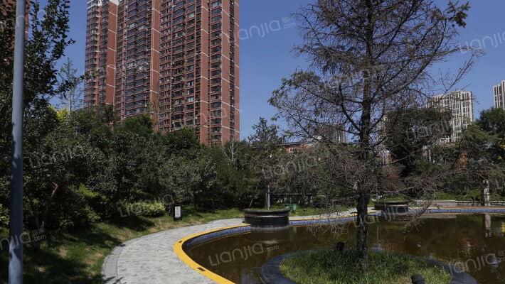 金域阅山外景图