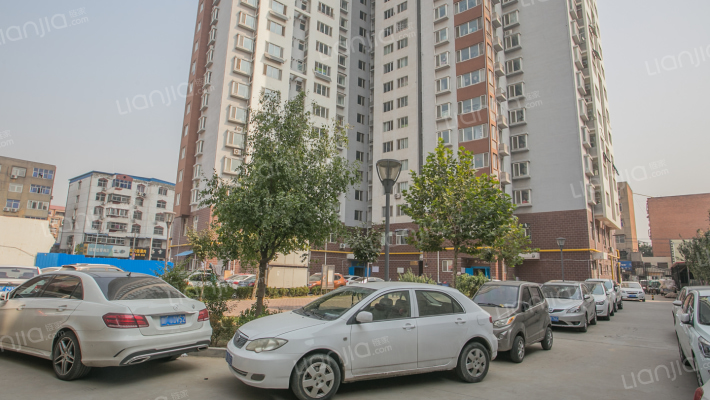 隶城心巢外景图