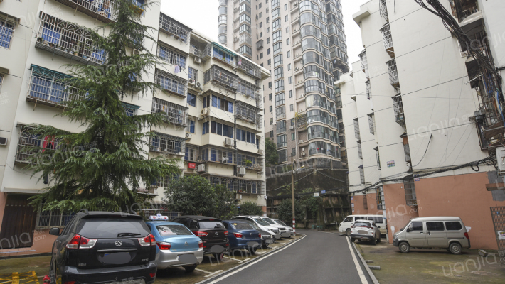 广厦新村外景图