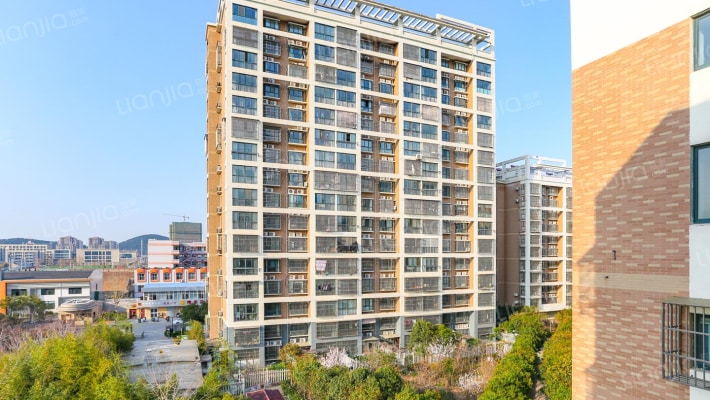 九龙湖水景花苑外景图